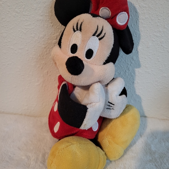 Mackey & Minnie Mouse Stuffed Animals - Picture 2 of 7